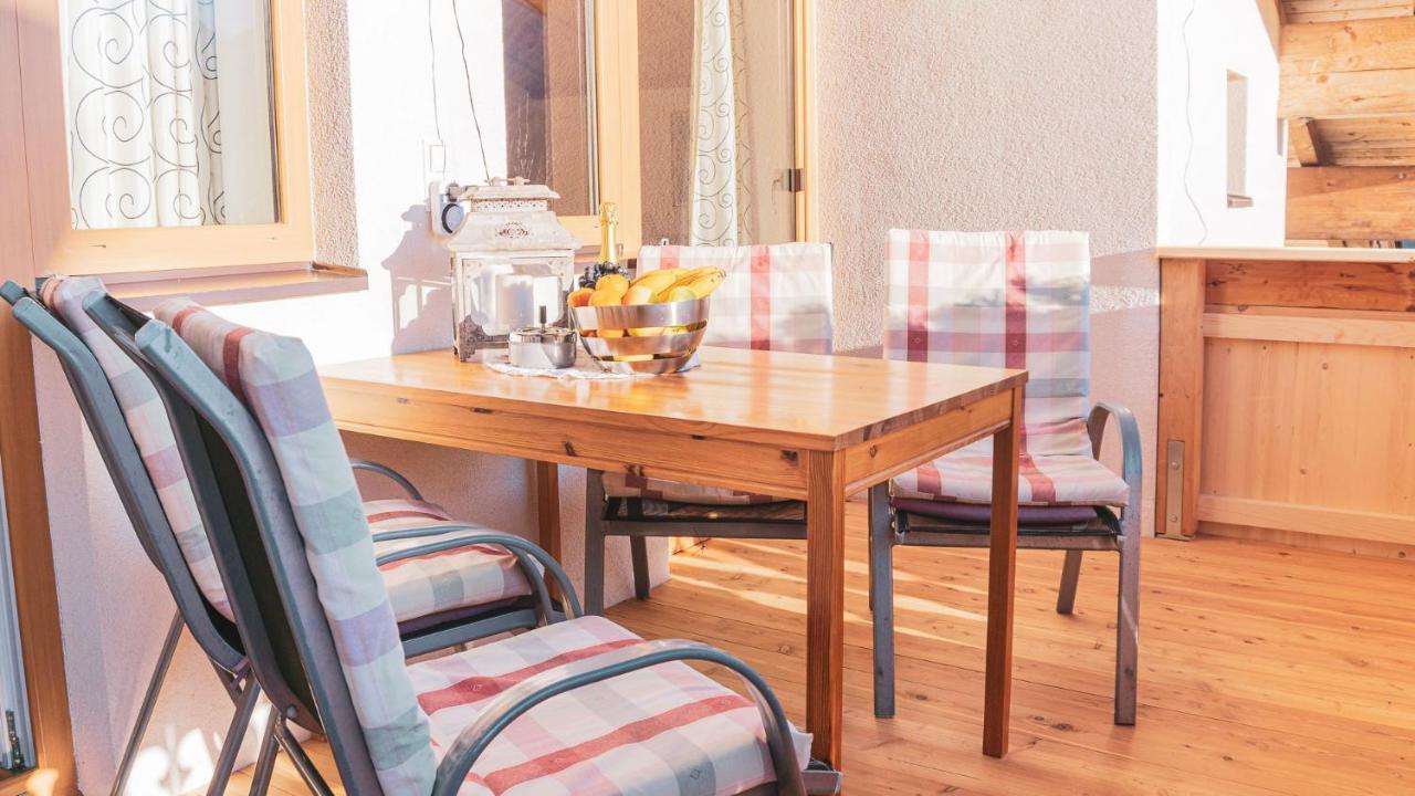 Stubaier Bauern Appartement Telfes im Stubai Exterior foto