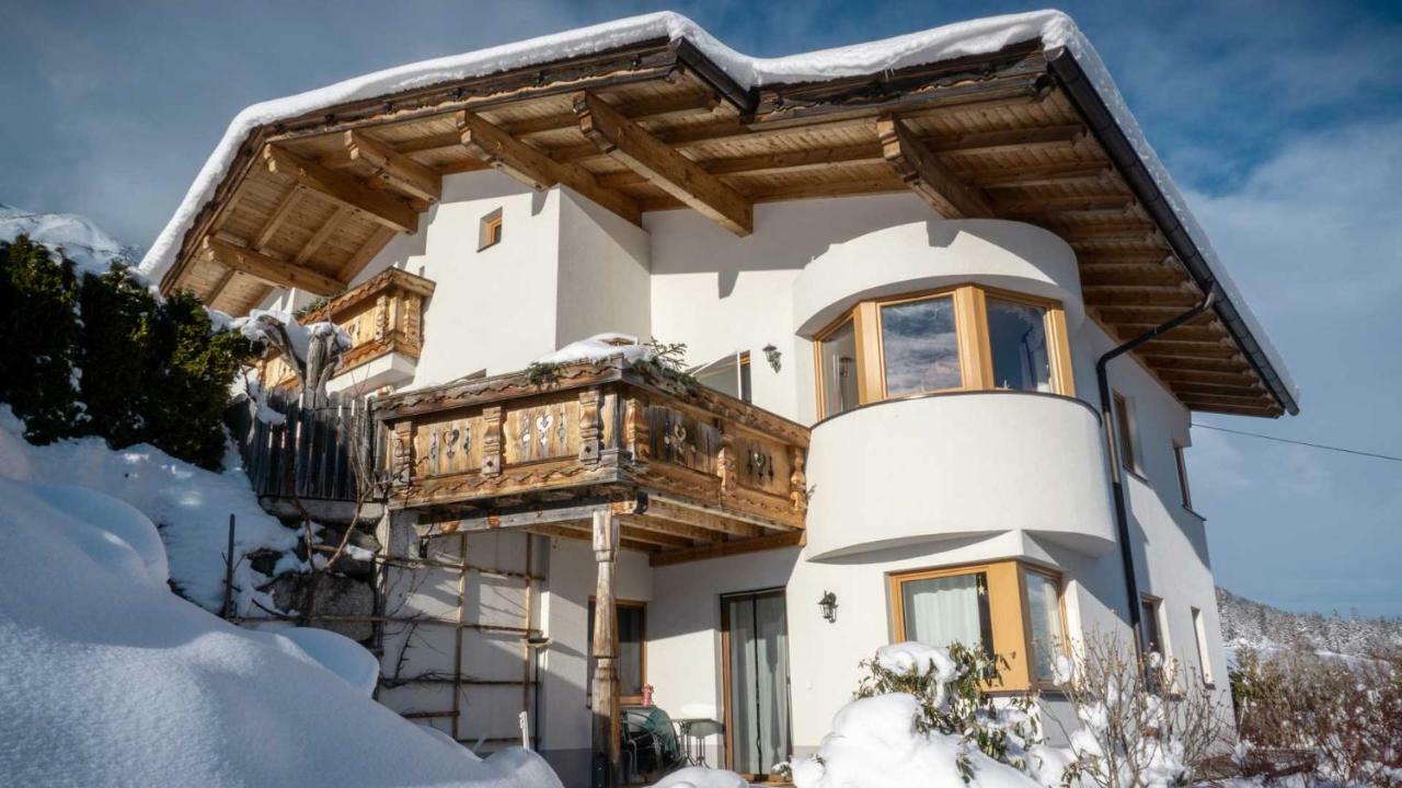 Stubaier Bauern Appartement Telfes im Stubai Exterior foto